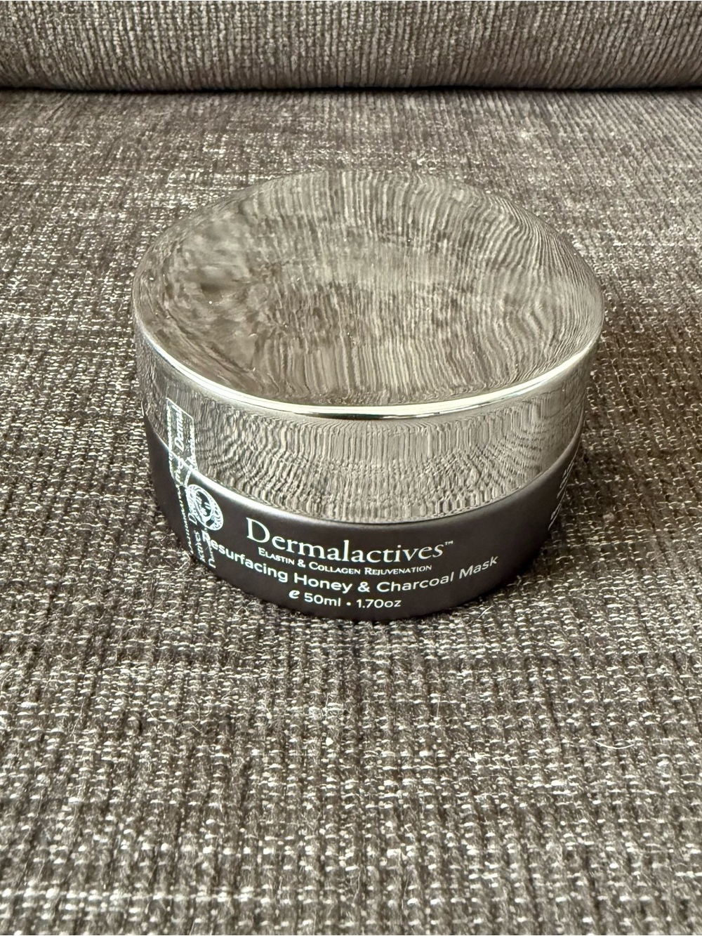 BRAND NEW & SEALED Dermalactives Resurfacing Honey & Charcoal Mask
